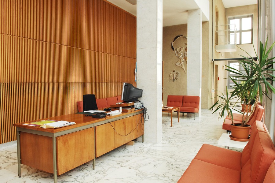 Houten bekleding en zetels